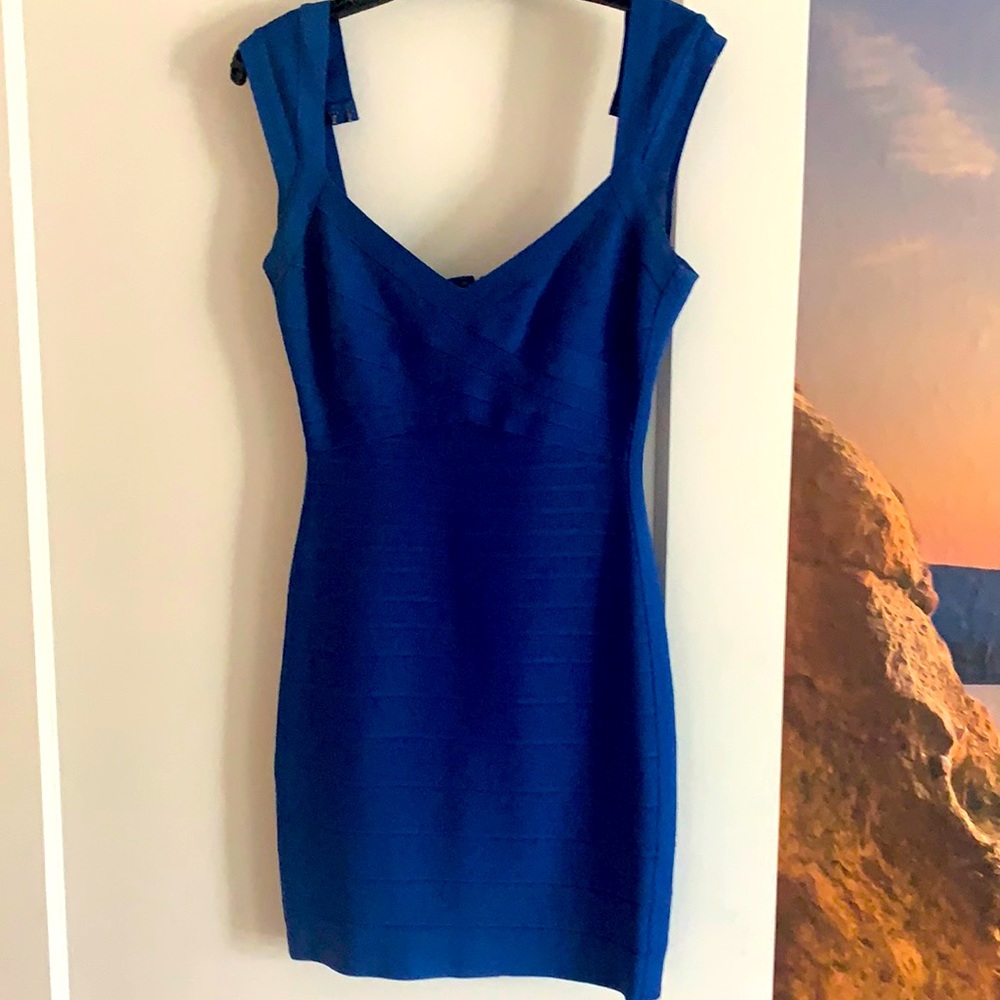 Herve Leger beautiful cocktail dress. Vegas baby